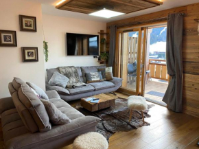 Duplex de Prestige aux Gets avec Terrasse et Garage - FR-1-598-33